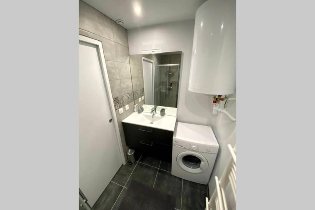 Appartement Moderne Et Cosy, Proche Cnpe Lagnieu 外观 照片